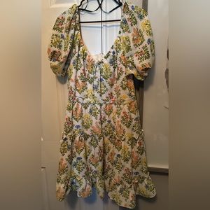 XL floral boutique dress. Super cute!